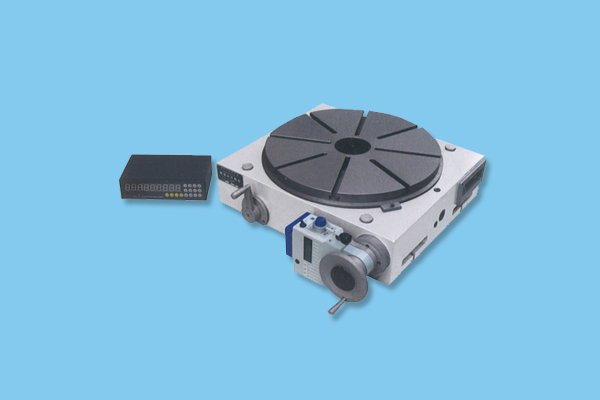 水平(ping)回轉(zhuan)工作(zuo)台4