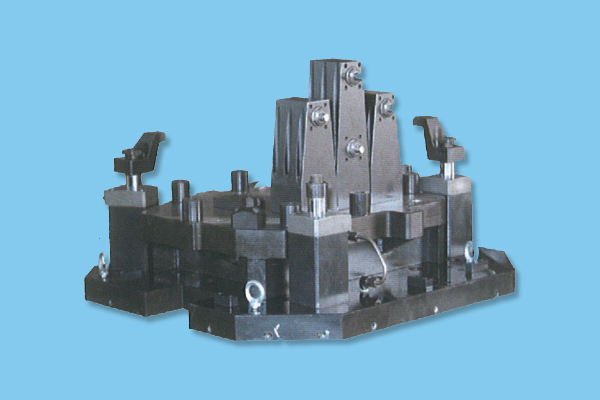 雙(shuang)面卧式镗(tang)銑加工中(zhong)心圖片